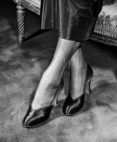 nylon bilder|Nylon Stockings: Classic Photos of a Fashion Staple .